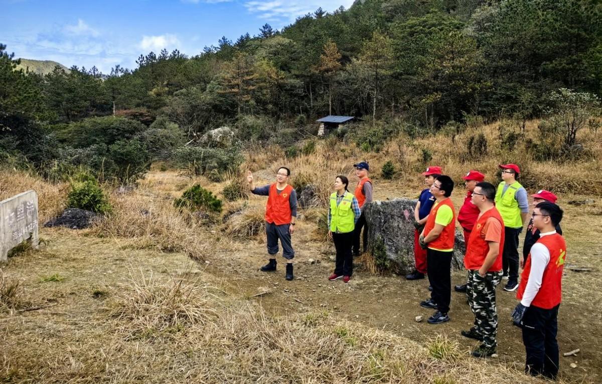 德化县生态保护协会开展戴云山国家级自然保护区科考志愿行活动