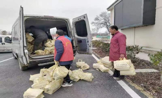 逐梦乡村，不负韶华--记桥头集镇国光社区第一书记曹政 